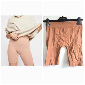 New Intimately Free People Seamless Ribbed Brown Biker Shorts NWOT Size M/L